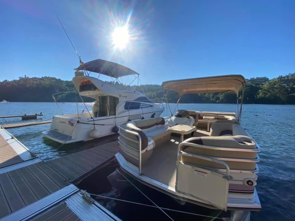 Aquadouro Yacht Radames - Sleep Boat Experience Hotel Castelo de Paiva Exterior photo